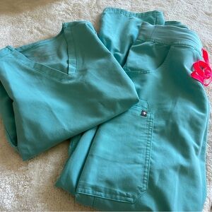 FIGS neon blue scrub set